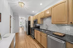 4852 N Sacramento Ave, Chicago, IL 60625 - Photo 12