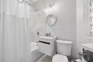 4852 N Sacramento Ave, Chicago, IL 60625 - Photo 10