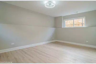 1101 N Lawndale Avenue, Chicago, IL 60651 - Photo 10