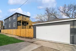 1101 N Lawndale Ave, Chicago, IL 60651 - Photo 16