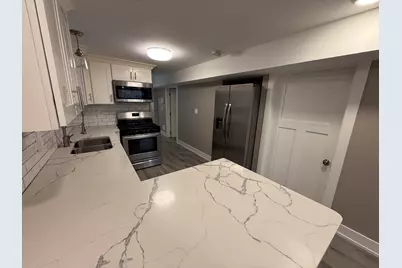 7627 W 64 Street #Basement, Summit, IL 60501 - Photo 8