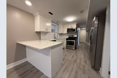 7627 W 64 Street #Basement, Summit, IL 60501 - Photo 6