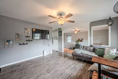 404 Kenyon Avenue, Romeoville, IL 60446 - Photo 4
