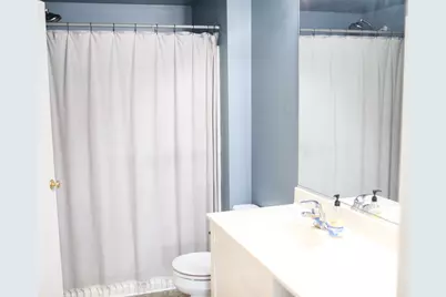 2324 College Green Drive, Elgin, IL 60123 - Photo 12