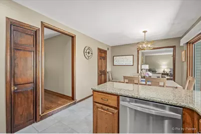 1280 Pembrook Circle, Roselle, IL 60172 - Photo 10