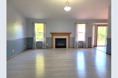 4202 Sunbury Drive, Rockford, IL 61109 - Photo 2