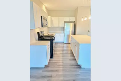 301 N Madison Street #3C, Woodstock, IL 60098 - Photo 4