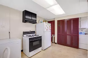 1383 Greenbay Ave, Calumet City, IL 60409 - Photo 20