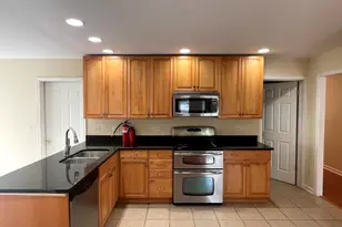 2S525 Lloyd Ave, Lombard, IL 60148 - Photo 10