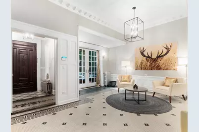 5421 S Hyde Park Boulevard, Chicago, IL 60615 - Photo 6