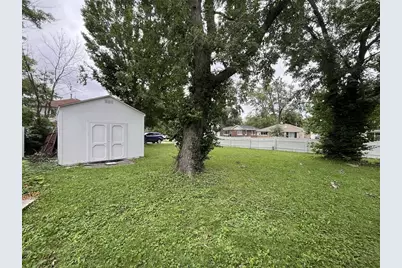 17609 Roosevelt Avenue, Homewood, IL 60430 - Photo 4