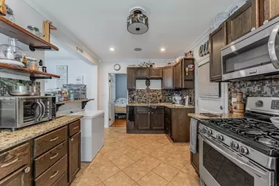 2923 N Neenah Avenue, Chicago, IL 60634 - Photo 12