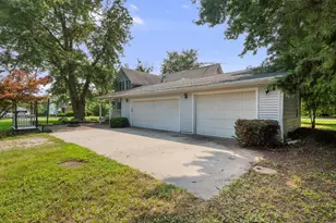 204 NE 7th St, Galva, IL 61434 - Photo 46