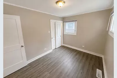 103 Shabbona Drive, Park Forest, IL 60466 - Photo 8