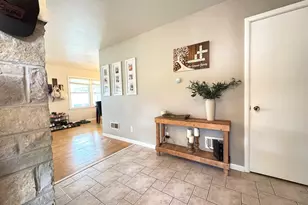 309 W 2nd St, Oglesby, IL 61348 - Photo 6