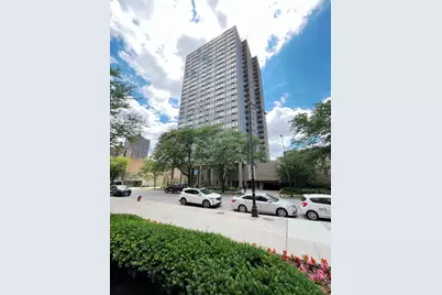 5320 N Sheridan Road #2110, Chicago, IL 60640 - Photo 1