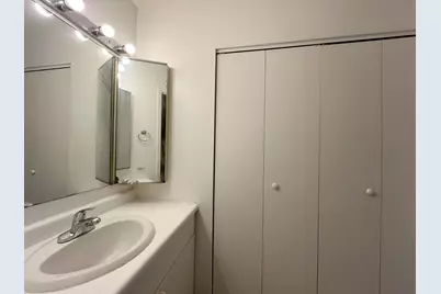 5320 N Sheridan Road #2110, Chicago, IL 60640 - Photo 12