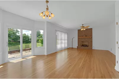 427 W Natoma Avenue, Addison, IL 60101 - Photo 10