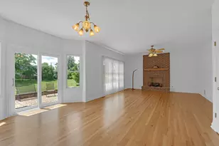 427 W Natoma Ave, Addison, IL 60101 - Photo 10