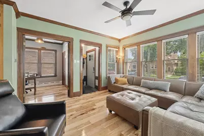 6210 N Moody Avenue, Chicago, IL 60646 - Photo 4