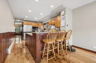 6210 N Moody Ave, Chicago, IL 60646 - Photo 12