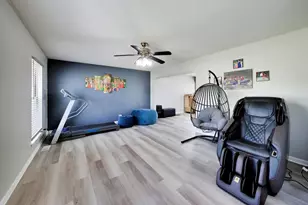 1952 Pastoral Ln, Hanover Park, IL 60133 - Photo 6