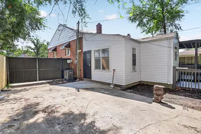 9722 S Merrion Avenue, Chicago, IL 60617 - Photo 14