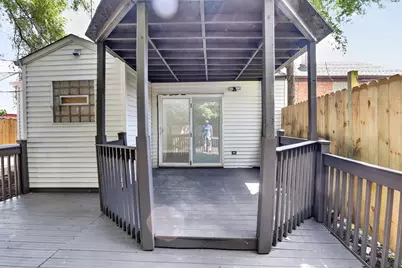 9722 S Merrion Avenue, Chicago, IL 60617 - Photo 8