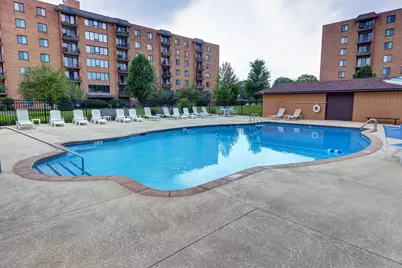 1717 W Crystal Lane #512, Mount Prospect, IL 60056 - Photo 28