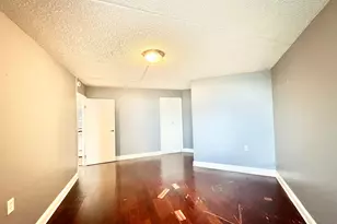 1750 N Marywood Ave, Aurora, IL 60505 - Photo 8