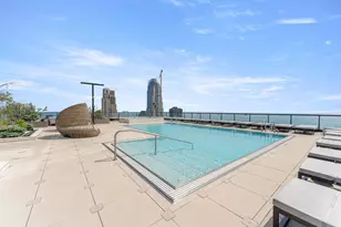 363 E Wacker Dr, Chicago, IL 60601 - Photo 24