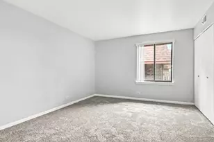 830 Elder Rd, Homewood, IL 60430 - Photo 8