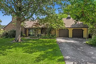 12501 S Richard Ave, Palos Heights, IL 60463 - Photo 4