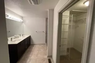 1508 Devonshire Dr, Champaign, IL 61821 - Photo 8