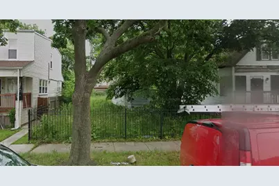 10215 S Lafayette Avenue, Chicago, IL 60628 - Photo 1