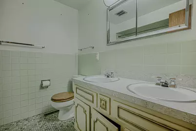 102 N Glendale Avenue, Barrington, IL 60010 - Photo 24