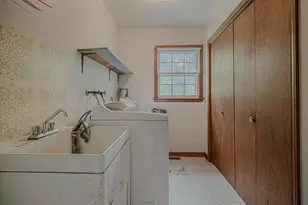 102 N Glendale Ave, Barrington, IL 60010 - Photo 26