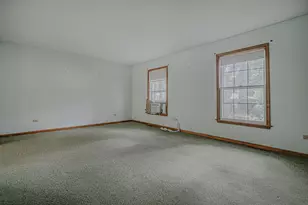 102 N Glendale Ave, Barrington, IL 60010 - Photo 4
