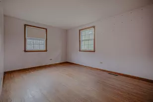 102 N Glendale Ave, Barrington, IL 60010 - Photo 18