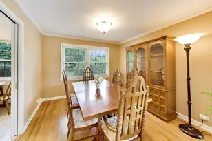 206 W Hiawatha Trail, Mount Prospect, IL 60056 - Photo 6