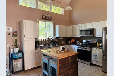 2000 Oakbrook Drive, Belvidere, IL 61008 - Photo 14