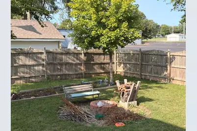 2000 Oakbrook Drive, Belvidere, IL 61008 - Photo 34