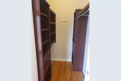 6423 W Touhy Avenue #4C, Chicago, IL 60646 - Photo 10