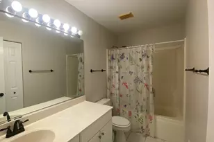 1298 Georgetown Way, Vernon Hills, IL 60061 - Photo 20