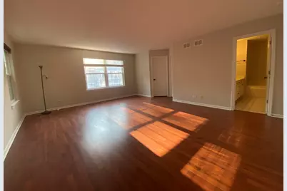 1298 Georgetown Way, Vernon Hills, IL 60061 - Photo 14