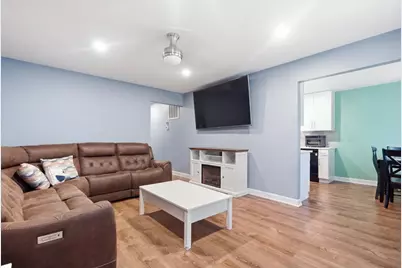 123 Independence Avenue, Joliet, IL 60433 - Photo 6