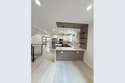 8233 S Carpenter Street, Chicago, IL 60620 - Photo 8