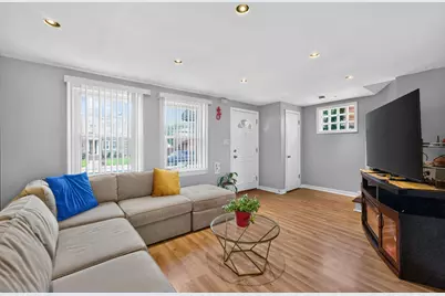 5115 W 63rd Place, Chicago, IL 60638 - Photo 2