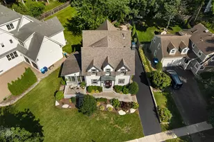 353 Western Ave, Clarendon Hills, IL 60514 - Photo 4