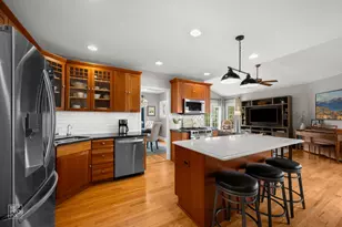 353 Western Ave, Clarendon Hills, IL 60514 - Photo 22